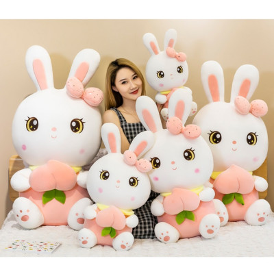 Thỏ nhồi bông ôm trái đào cao cấp