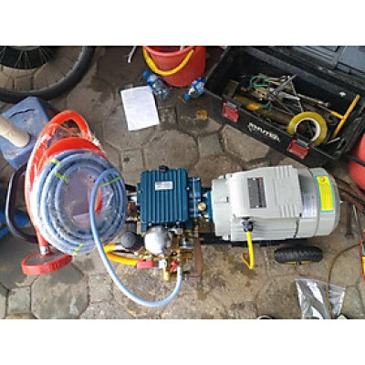 MÁY RỬA XE AMAX AM-28D- MOTO 2,2KW