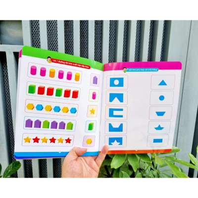 Bộ Sách (4 Quyển) Wipe Clean - Viết Xóa Được Làm Toán Không Sợ Sai: Tập Đếm, So Sánh, Cộng Trừ, Tư Duy Logic