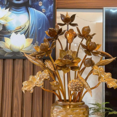 1 bình hoa sen phong thủy trang trí phòng khách ,phòng thờ bằng gỗ ngọc âm thơm nức kt cao 85×62×50cm 