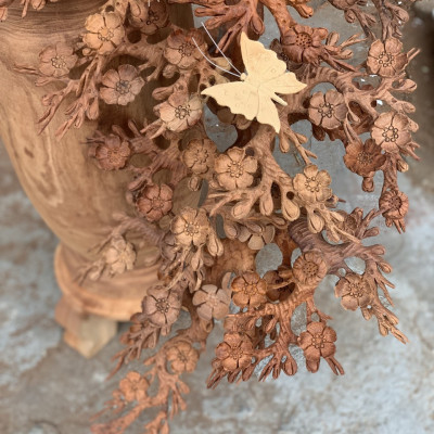 2 bình hoa mai lan phú quý phong thủy bằng gỗ hương kt cao 98×55×50cm đẹp long lanh 