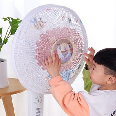 1 LƯỚI BỌC QUẠT CAO CẤP AN TOÀN CHO BÉ - DÂY RÚT (HÀNG CHẤT LƯỢNG TỐT) - Kích thước: Đường kính lồng quạt 45cm - GIAO MẪU NGẪU NHIÊN Áo Trùm Máy Quạt Bảo Vệ Điện Cao Cấp Có Vải Lồng Chống Bụi 
