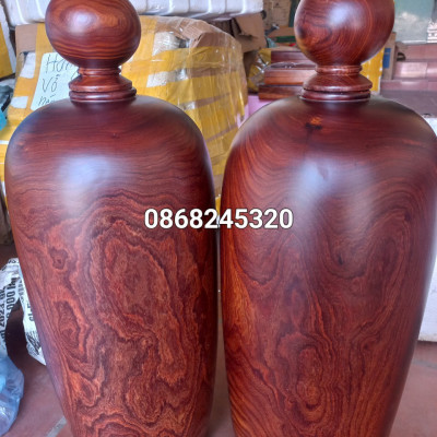 Cặp chum hũ phong thủy cầu tài lộc bằng gỗ trắc kt cao 50×20cm chưa tính lắp 