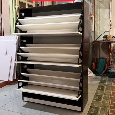 Tủ giày thông minh (3 cánh vân óc chó) TGS31