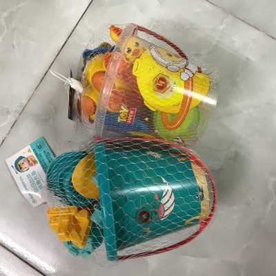 Đồ Chơi Xúc Cát Cho Bé, Bộ Đồ Chơi 14 - 18 Chi Tiết, Chất Liệu Nhựa An Toàn, Đồ Chơi Đi Biển Cho Bé - Hàng Nhập Khẩu