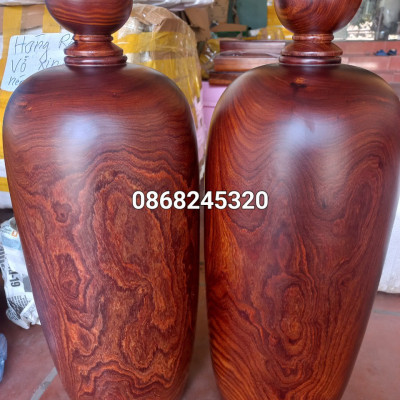Cặp chum hũ phong thủy cầu tài lộc bằng gỗ trắc kt cao 50×20cm chưa tính lắp 