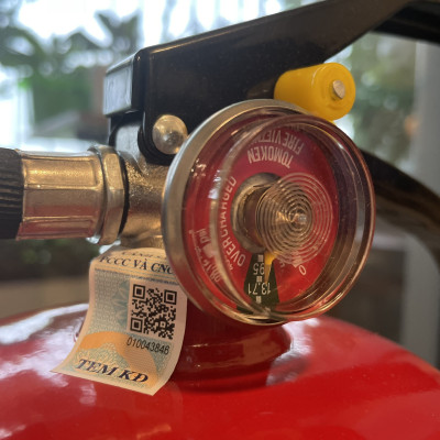 Bình chữa cháy xách tay Tomoken Bột ABC 4kg có kiểm định