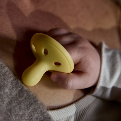 Ty Ngậm Mô Phỏng Ti Mẹ Dành Cho Bé Từ 0 - 6 Tháng, 6 - 18 Tháng (Vỉ Đôi, Tách Lẻ)