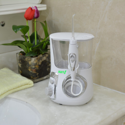 Máy tăm nước Maxvi LV880 dành cho cả gia đình