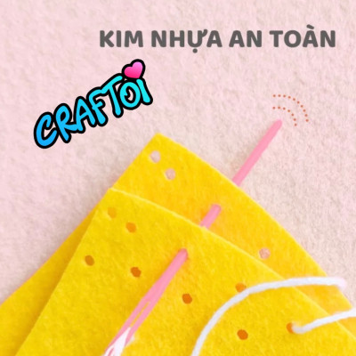 KIM NHỰA Bộ Thủ Công Trẻ Tự Làm Thú Bông 5+ Otter Mrs. Otter & Baby Otty Craftoi Felt Sewing toy prepunched holes plastic needle