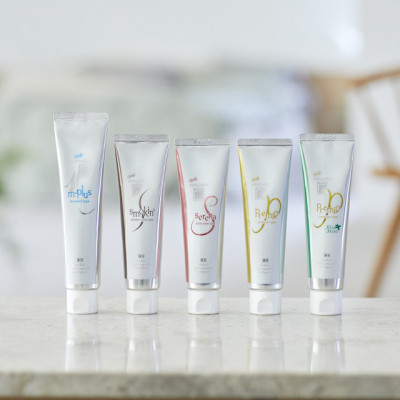 Kem Đánh Răng Cao Cấp Hương Bạc Hà Apagard Premio Xtra Mint 105 G