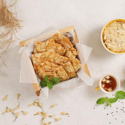 Bánh Ngói Hạnh Nhân VietTin Mart