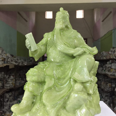 Tượng Quan công cầm sách size lớn CTQ2 22.2 x 17 x 28.7cm mạ vàng hoặc màu xanh lựa chọn