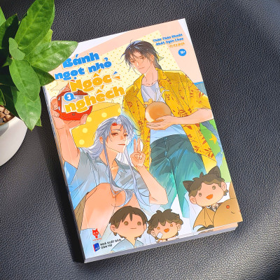 Sách - Bánh Ngọt Nhỏ Ngốc Nghếch - Tập 3 - Bản Đặc Biệt - Tặng Kèm Bookmark Chibi + Photostrip Hologram