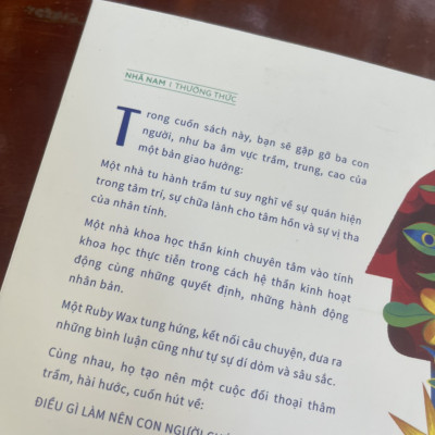 LÀM NGƯỜI LÀ NHƯ THẾ NÀO? How To Be Human: The Manual – Ruby Wax – Hoàng Đức Long dịch – Nhã Nam – NXB Thế Giới (bìa mềm)