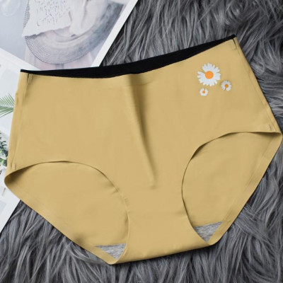 Quần lót nữ bông cúc không đường may không viền thấm hút mồ hôi