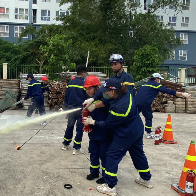 Bình chữa cháy cho xe oto/ bình chữa cháy xe điện có tem kiểm định ABC 1Kg Vinafoam