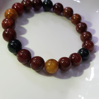 Vòng tay Nữ đá thạch anh tóc tam tài tự nhiên  Vòng vip size 10li / 10mm đậm đẹp đa sắc đậm sang trọng đẹp quyến rũ quyền lực  Ý nghĩa chiêu tài hút lộc may mắn, tài lộc tiền tài và sức khỏe món quà thật sự ý nghĩa ạ