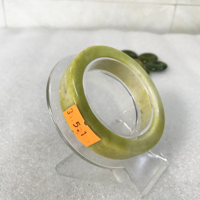 Vòng tay đá cẩm thạch tự nhiên bản vuông nhiều size cho người mệnh Thủy và Kim VONGVUONG5.1CM