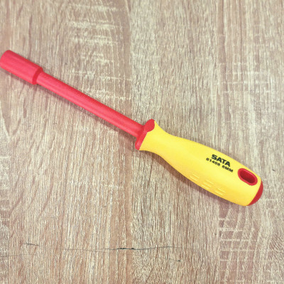 Tua vít vặn đai ốc cách điện 1000V VDE 8mm x 125mm SATA 61408