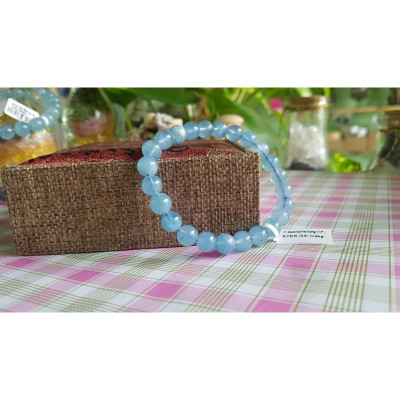 Vòng đeo tay đá aquamarine