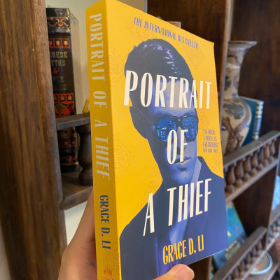 Sách - Portrait of a Thief by Grace D. Li | Bestseller Mystery English Book | Sách ngoại văn