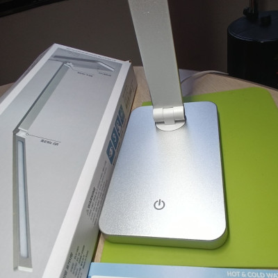 Đèn bàn học led EYE LUX Hàn Quốc ELX-001 . Hàng Chính Hãng