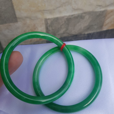 Cặp Vòng tròn 51mm x 6mm Màu xanh ngọc đậm bóng đẹp ạ Nữ mệnh Mộc Hỏa Thủy 50kg - 56kg ạ