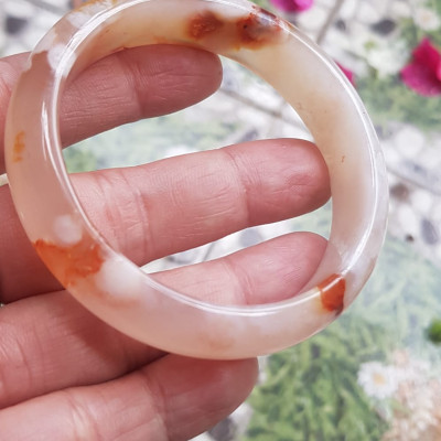 Vòng tay Nữ Bản Hẹ Đá Mã Não Bông Vàng trắng đều đẹp Vòng Ni 52mm x cao 13,5mm x dầy 4mm Nữ 50kg - 52kg đeo xinh đẹp ạ