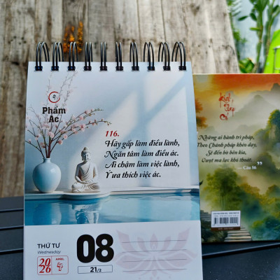Sách Lịch Bính Ngọ 2026 - Kinh Pháp Cú - 365 Ngày sống theo lời Phật dạy
