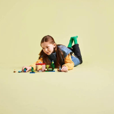 Đồ Chơi Lắp Ráp Pháo Đài TNT Trong Rừng - Lego Minecraft 21275 (287 Mảnh Ghép)