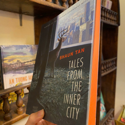Sách - Tales from the Inner City by Shaun Tan | Short Stories between Humans & Animals / Ngoại văn