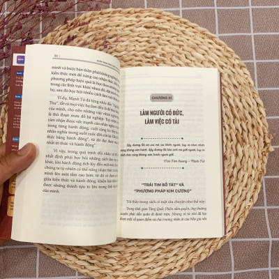 Combo 3 Cuốn Trí Tuệ Giao Tiếp: Đọc Suy Nghĩ Thấu Tâm Can, Giao Tiếp 360 Độ, Đạo Làm Người Bí Kíp Thu Phục Lòng Người