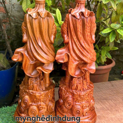 Tượng trần quốc tuấn trần hưng đạo vương bằng gỗ hương đá  cao 50cm