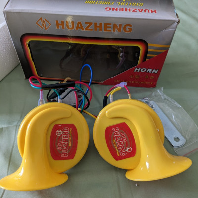 Còji Ngân ÔTÔ Xe Máy Kiểu Ốc Sên 8 Tiếng: Âm Thanh Sắc Nét, Độ Bền Vượt Trội Bản CAO CẤP, ĐÈN TRANG TRÍ