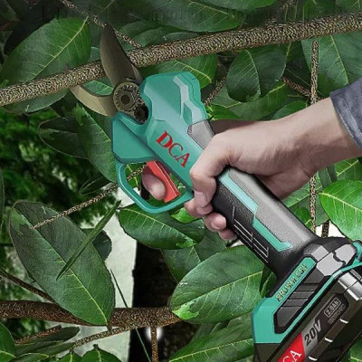 MÁY CẮT TỈA DÙNG PIN DCA ADYD25Z - HÀNG CHÍNH HÃNG