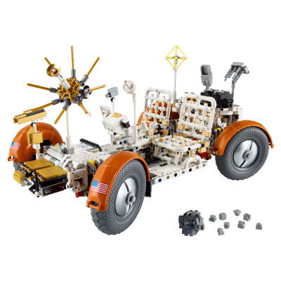LEGO TECHNIC 42182 Đồ Chơi Lắp Ráp Xe Thám Hiểm Mặt Trăng NASA Apollo LRV (1913 Chi Tiết)