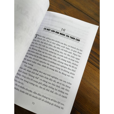 Sách Có một cơn đau mang tên trầm cảm