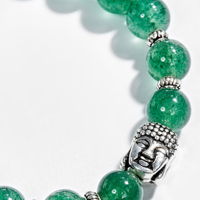Vòng tay thạch anh dâu xanh phối charm phật bạc (8mm) Ngọc Quý Gemstones