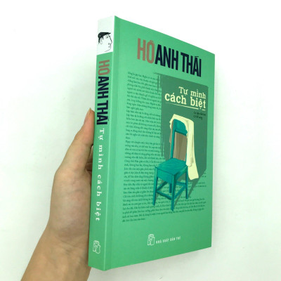 Tự Mình Cách Biệt