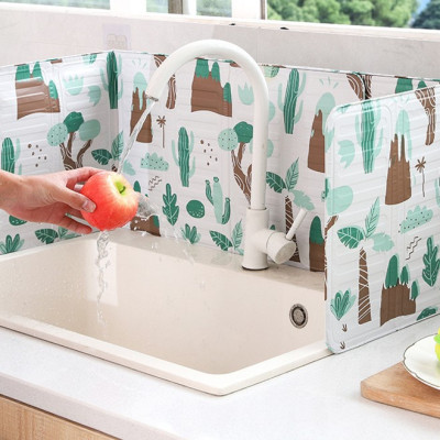 Tấm Chắn Dầu Mỡ Mẫu Hoa Văn Gấp Gọn