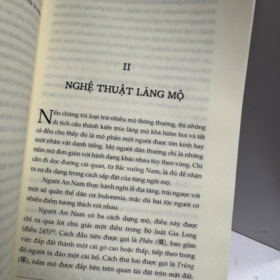 TIỂU LUẬN VỀ NGHỆ THUẬT AN NAM - Louis Bezacier - Vũ Mai dịch – Nhã Nam – NXB Thế Giới