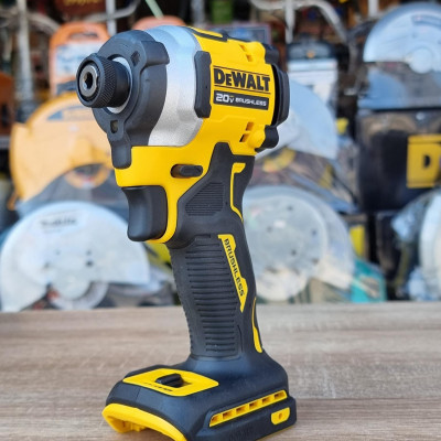 MÁY VẶN VÍT CẦM TAY 20V DEWALT DCF850P2 - HÀNG CHÍNH HÃNG