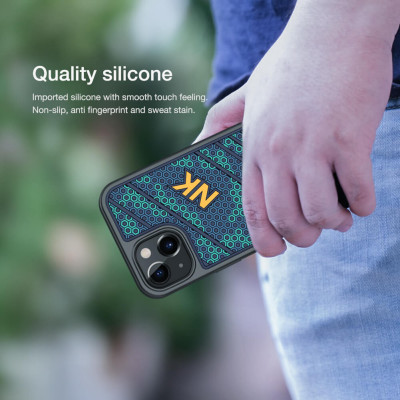 Ốp lưng chống sốc cho iPhone 13 họa tiết mặt lưng 3D hiệu Nillkin Striker (chống sốc cực tốt, họa tiết màu 3D cá tính) - hàng nhập khẩu