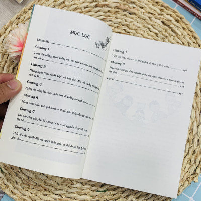 Sách Tuổi Thơ Êm Đềm Là Vốn Liếng Tâm Lý Một Đời