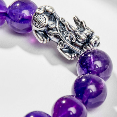 Vòng Tay Phong Thủy Đá Thạch Anh Tím Phối Charm Tỳ Hưu Bạc (10mm) Mệnh Hỏa, Thổ Ngọc Quý Gemstones