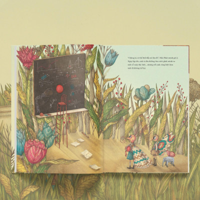 Sách - To Như Trái Núi, Nhẹ Tựa Lông Hồng - Bìa Cứng