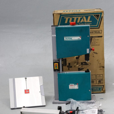 MÁY CƯA BÀN 350W TOTAL TS730301 - HÀNG CHÍNH HÃNG