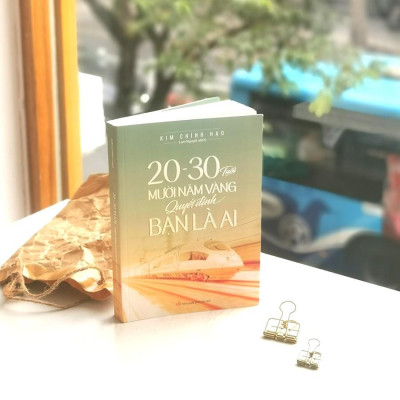 Sách: Combo 4 Cuốn Mỗi Lần Vấp Ngã + Vươn Lên Hoặc Bị Đánh Bại + Khi Bạn Đang Mơ + 20 - 30 Tuổi Mười Năm Vàng