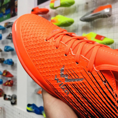 Giày bóng đá thể thao phủi WWika Flash Cam 2022-2023